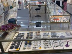 -世纪大明眼镜·蔡司战略授权店(汉街店)