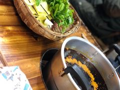 -咏勝锑锅麻辣烫(净居寺路总店)