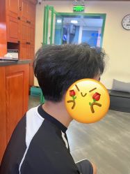 -米娜男士新国潮理发馆