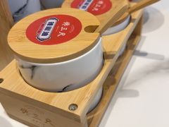 -馋三尺蟹粉小笼(人民广场店)