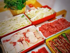 -碟滋味牛肉串串香火锅(田盛街店)