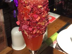 烈焰红唇-胡桃里音乐酒馆(环亚凯瑟琳广场店)