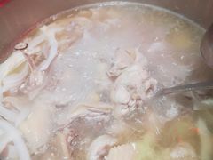 -润青四季音乐主题餐厅·椰子鸡(罗湖店)