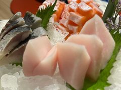 三文鱼鱼腩-小山日本料理(兴业太古汇店)