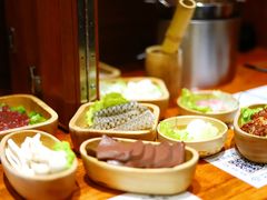 -独食火锅·半米屋台(直营总店)