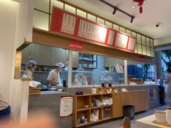 -李与白包子铺(桐梓林店)