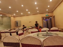 -迎宾楼(解放西街店)