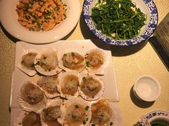 -醉美东江·三文鱼·烧鸡公