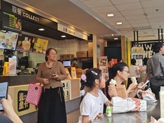 -麦当劳(假日广场店)