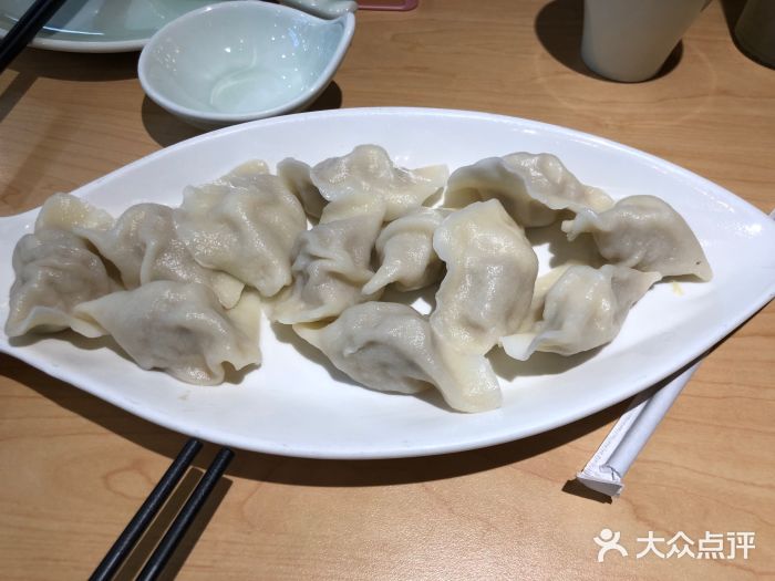 船歌鱼水饺·青岛菜(中山公园龙之梦店)莲藕扇贝水饺图片