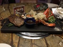 -山港凯悦酒店·BEBA海滩烧烤餐厅酒吧