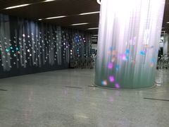 -汉中路(地铁站)