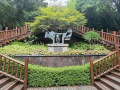 -七彩云南古滇温泉山庄