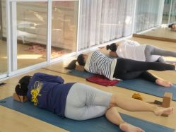 -爱尔乐美孕产瑜伽·普拉提
