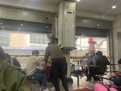 -易记皮肚面(明瓦廊店)