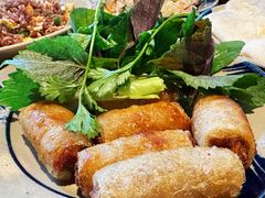-Cuc Gach Quan Restaurant