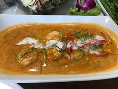 -Dang restaurant (patong phuket)