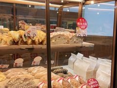 -BROAD面包路·欧式面包(龙湖时代C馆店)