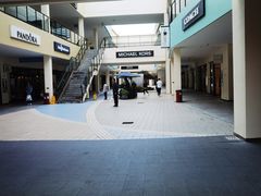 -宁波杉井奥特莱斯广场