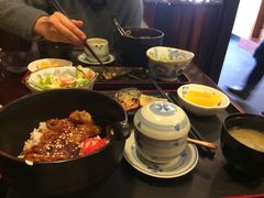-左舞日本料理