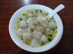 -陆氏馄饨(烟雨长廊店)