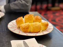 黄油面包-Salon de The de Joel Robuchon(外滩18号店)