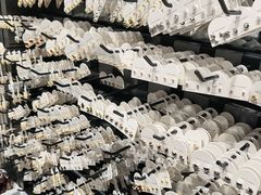 -泰康仰忠精品批发城