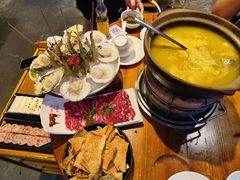 -捞围鲜·港式打边炉(海阳路店)