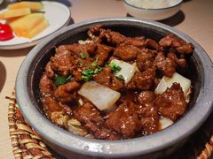 招牌石锅牛肉-吴氏老妈·23年家常菜(古城店)