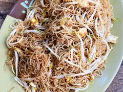 鸡蛋炒米粉-贞姨美食·老字号海鲜大排档