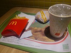 -麦当劳(顾村公园店)