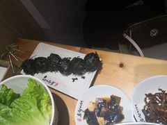 -秋香家韩式炭火烤肉(磐石路店)