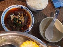 -肖四女乐山跷脚牛肉(世博源店)