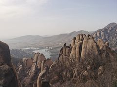 -嵖岈山风景区