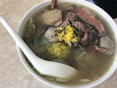 -华威达牛庄(黄埔大道西店)