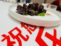 -品海楼·大连海胆锅贴馆(东港店)