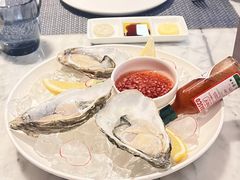 -三亚亚龙湾瑞吉酒店·宴悦Driftwood·游水海鲜·牛排·草坪·私人定制