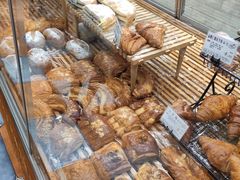 -苹果花园(南泉路店)