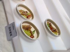 -川骄海鲜自助(王府井奥莱UP TOWN店原世界之花店)