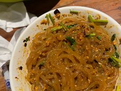 -万记麻辣烫国展总店
