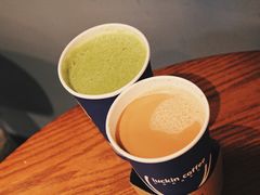 抹茶拿铁-瑞幸咖啡(长楹天街店)