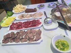 -刘少华贵州小黄牛·鲜牛肉火锅(总店)