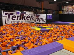 -Tenker Club弹刻极限主题公园 · 蹦床 · 团建 · 生日派对(大关店)