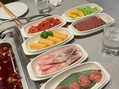 -海底捞火锅(新松江路店)