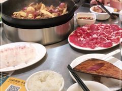 -胡须佬鸡煲四季火锅店(石厦西村直营店)