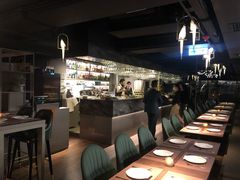-Oasis Bar & Grill