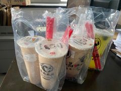 -茶太良品·奶茶研究所(中国铁建广场店)