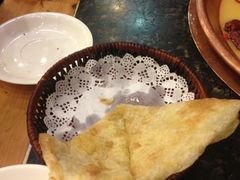 抛饼-老码头火锅(玉林店)