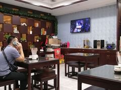 -鸿兴面馆馄饨小笼(稻香店)