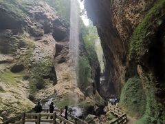 -龙水峡地缝景区